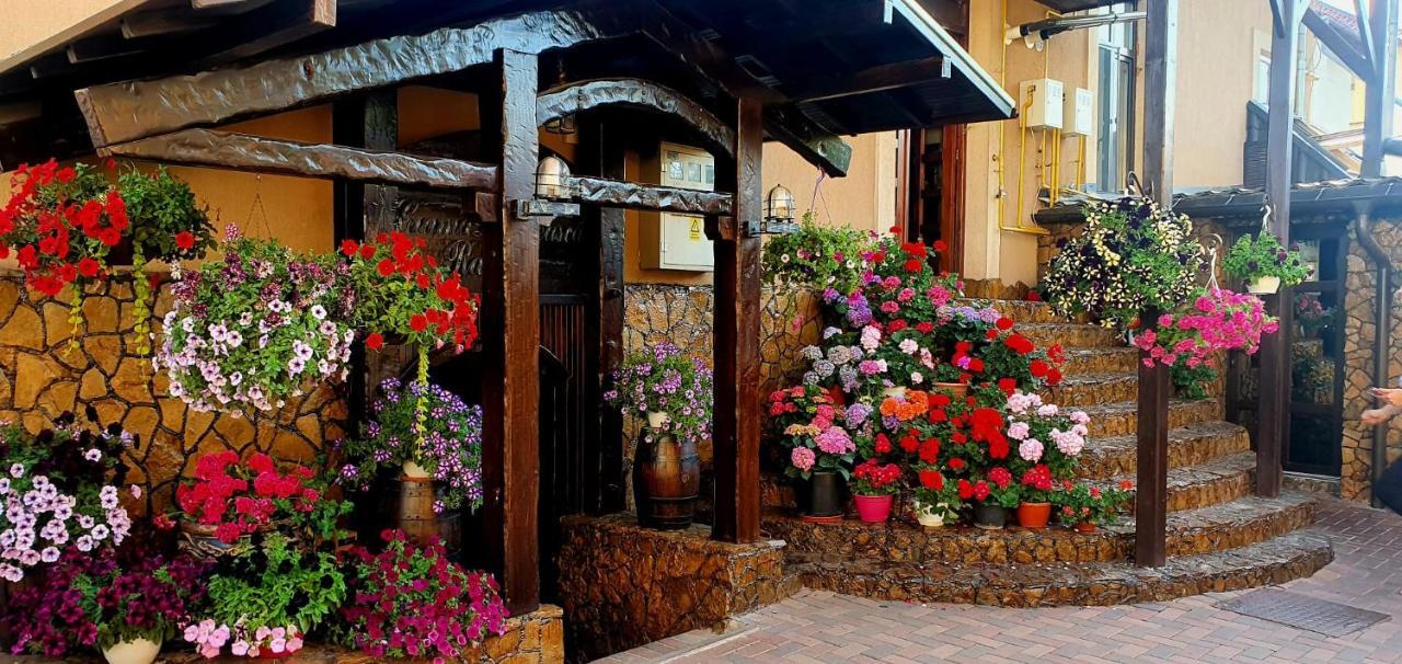 Casa Domneasca Rarau Hotel Câmpulung Moldovenesc Exterior photo